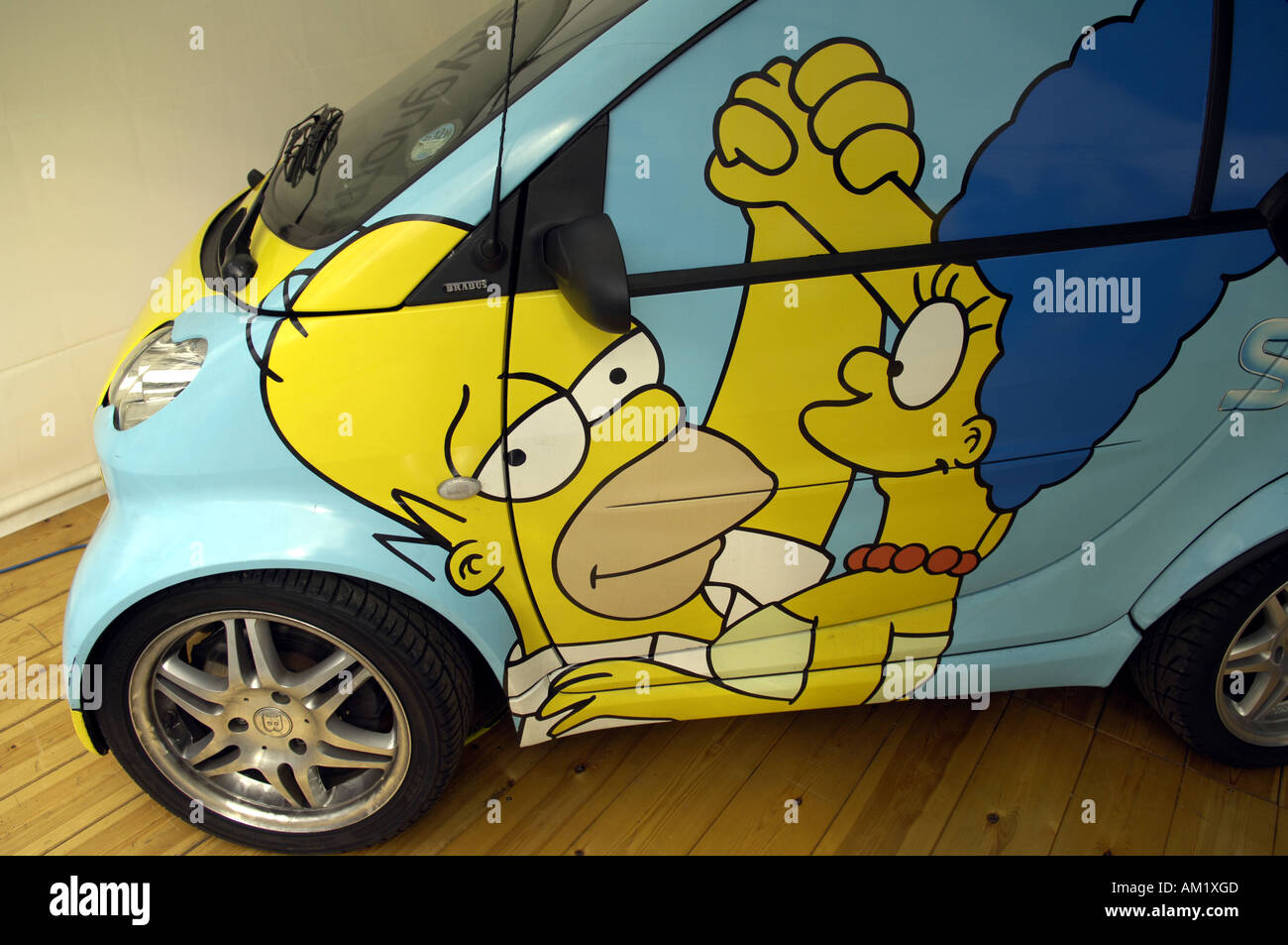 homer marge simpson design car city vehicle smart motor colour color cartoon matt groening Stock Photo