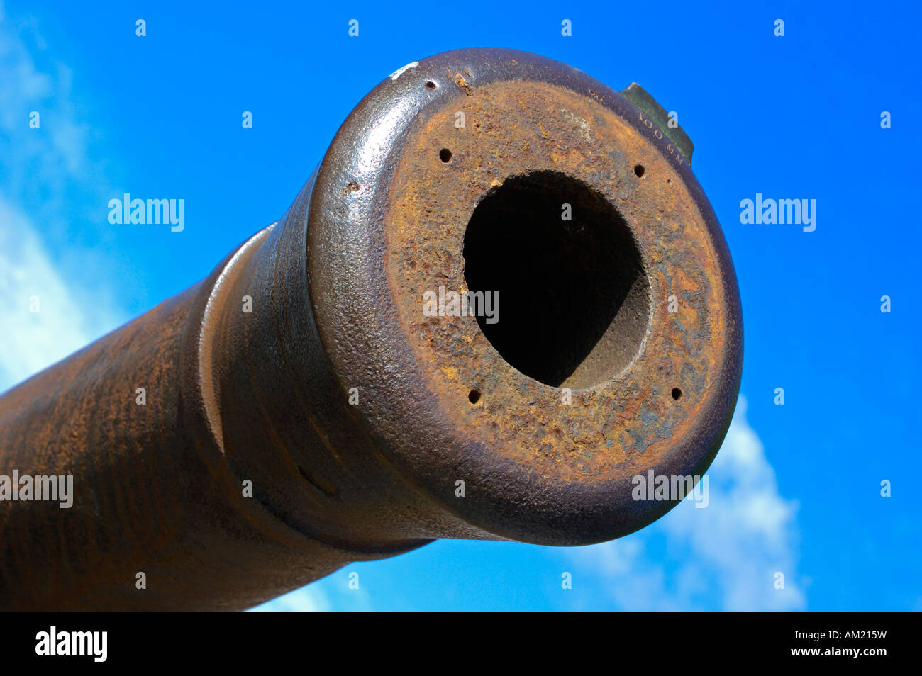 100 Mm Gun High Resolution Stock Photography and Images - Alamy