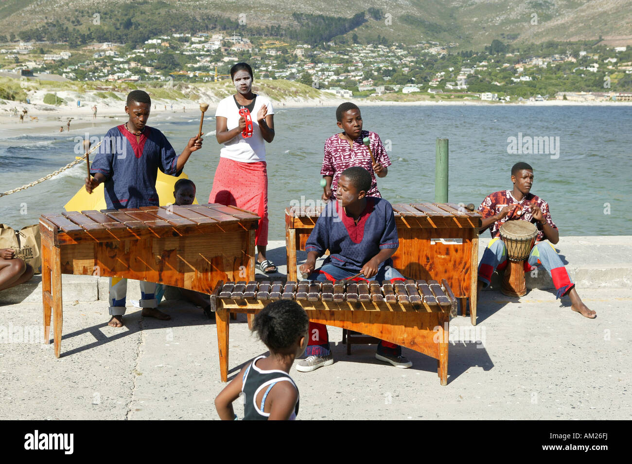Marimba musicians hires stock photography and images Alamy