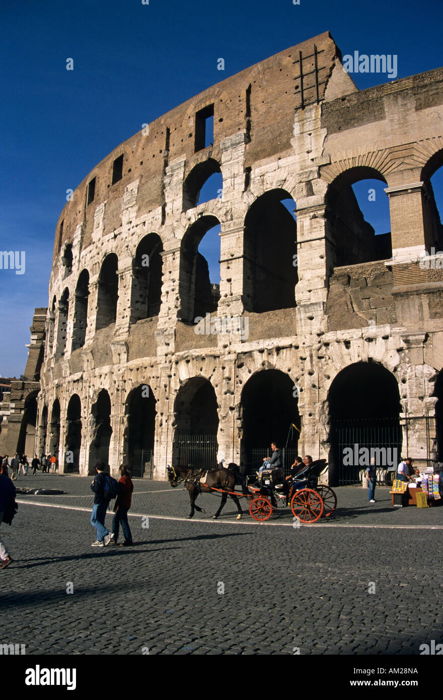 The colosseum coliseum amphitheatre wall facade hi-res stock ...