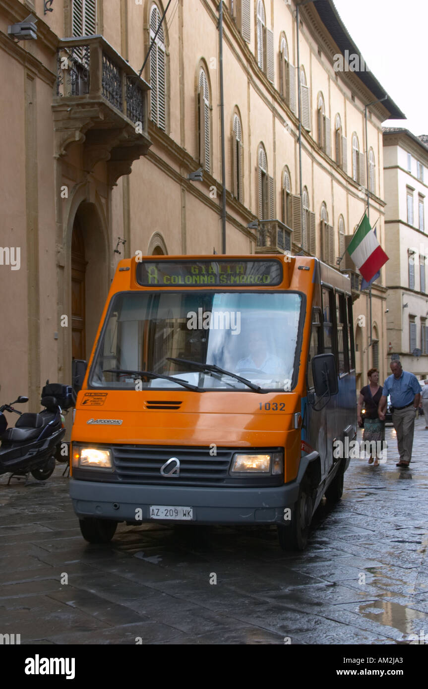 Bus Siena High Resolution Stock Photography and Images - Alamy