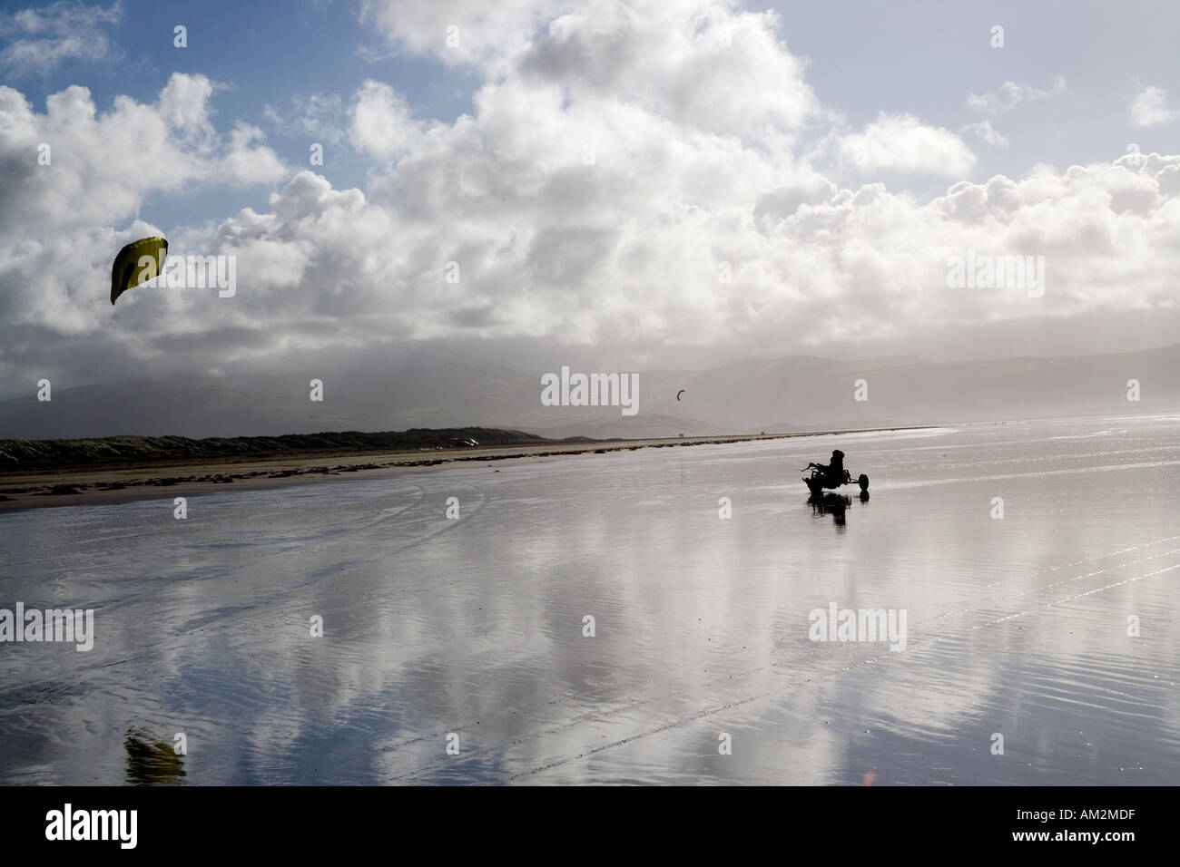 Kite buggies on Black Rock Sands North Wales Stock Photo - Alamy
