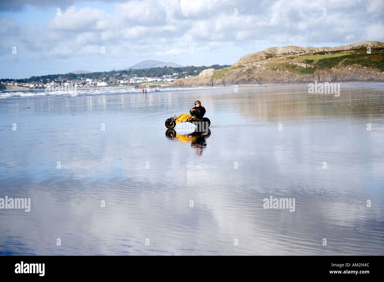 Kite buggies on Black Rock Sands North Wales Stock Photo - Alamy