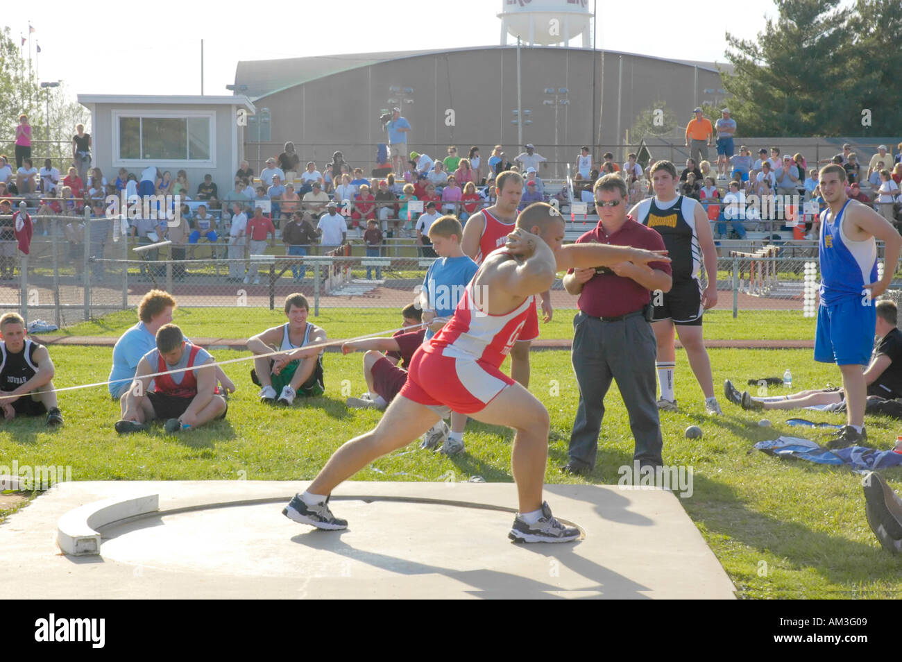 Shot put throw hires stock photography and images Alamy