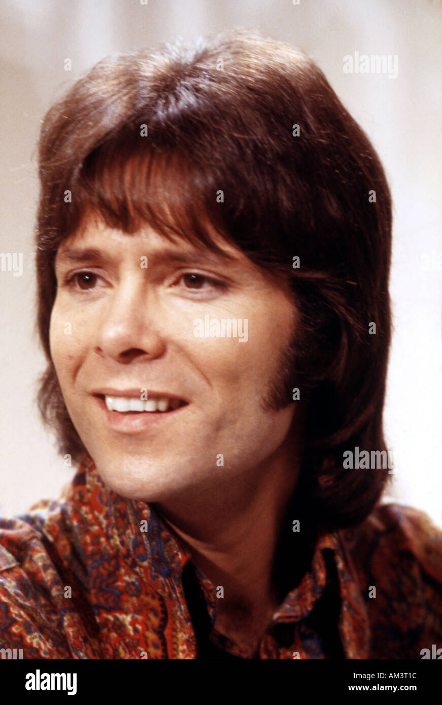 Cliff richard singer 1976 hires stock photography and images Alamy
