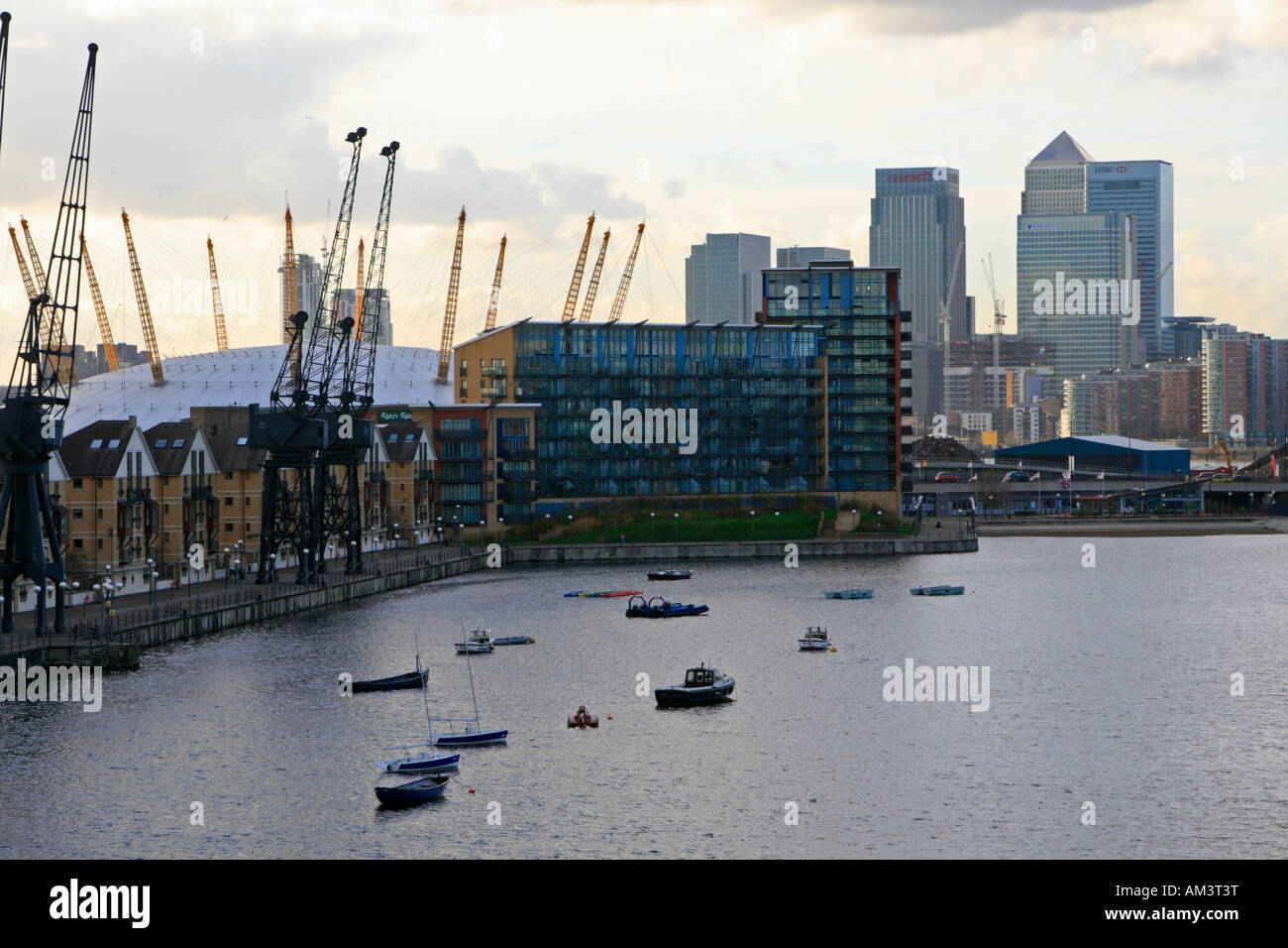 royal victoria dock north woolwich canary wharf city buildings dockside ...
