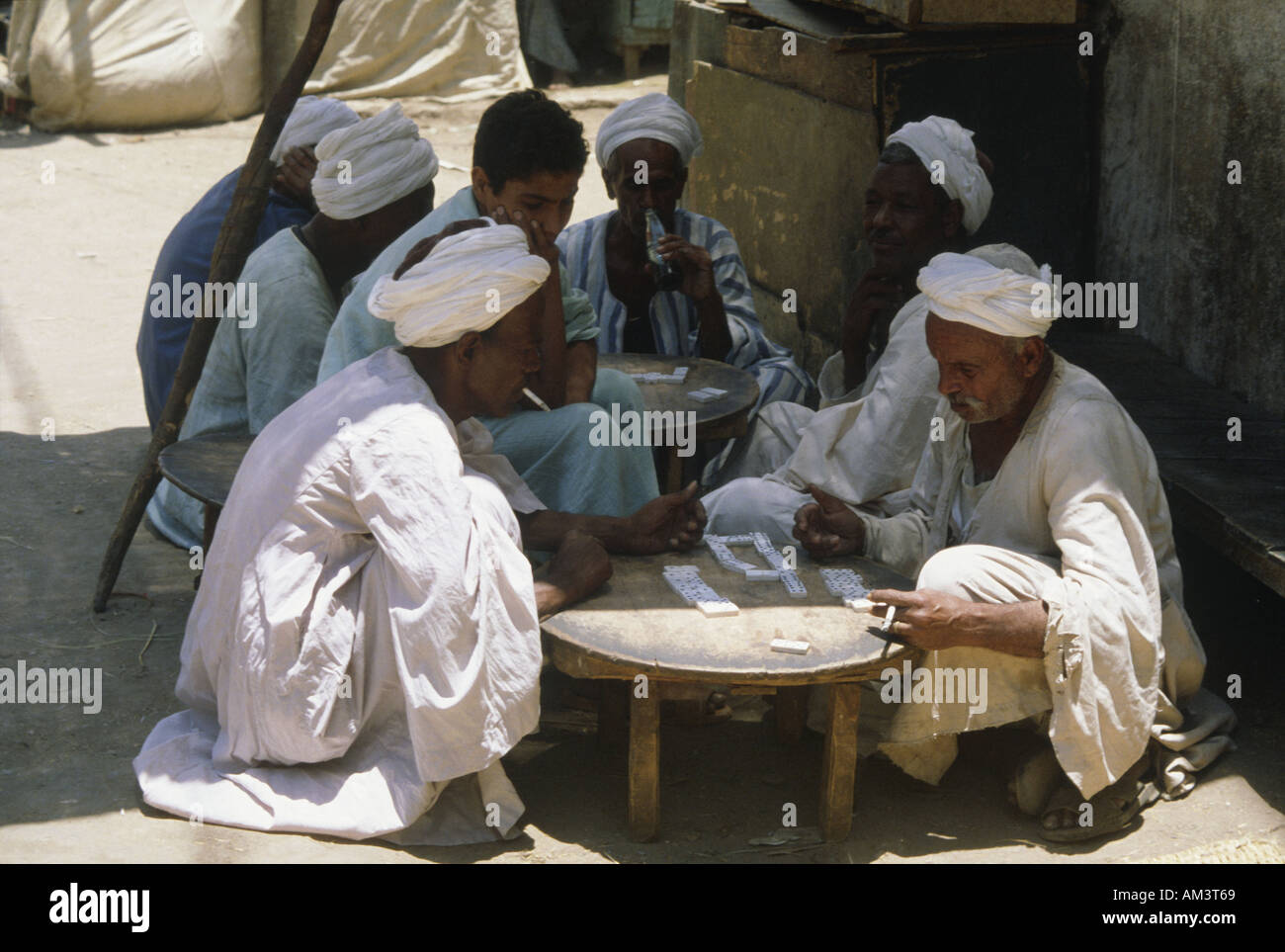 EGYPT playing Dominoes at Giza Stock Photo