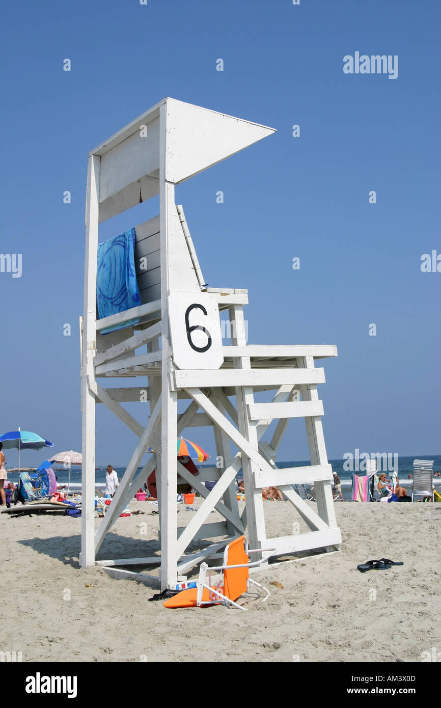 Lifeguard chair on beach Stock Photo - Alamy