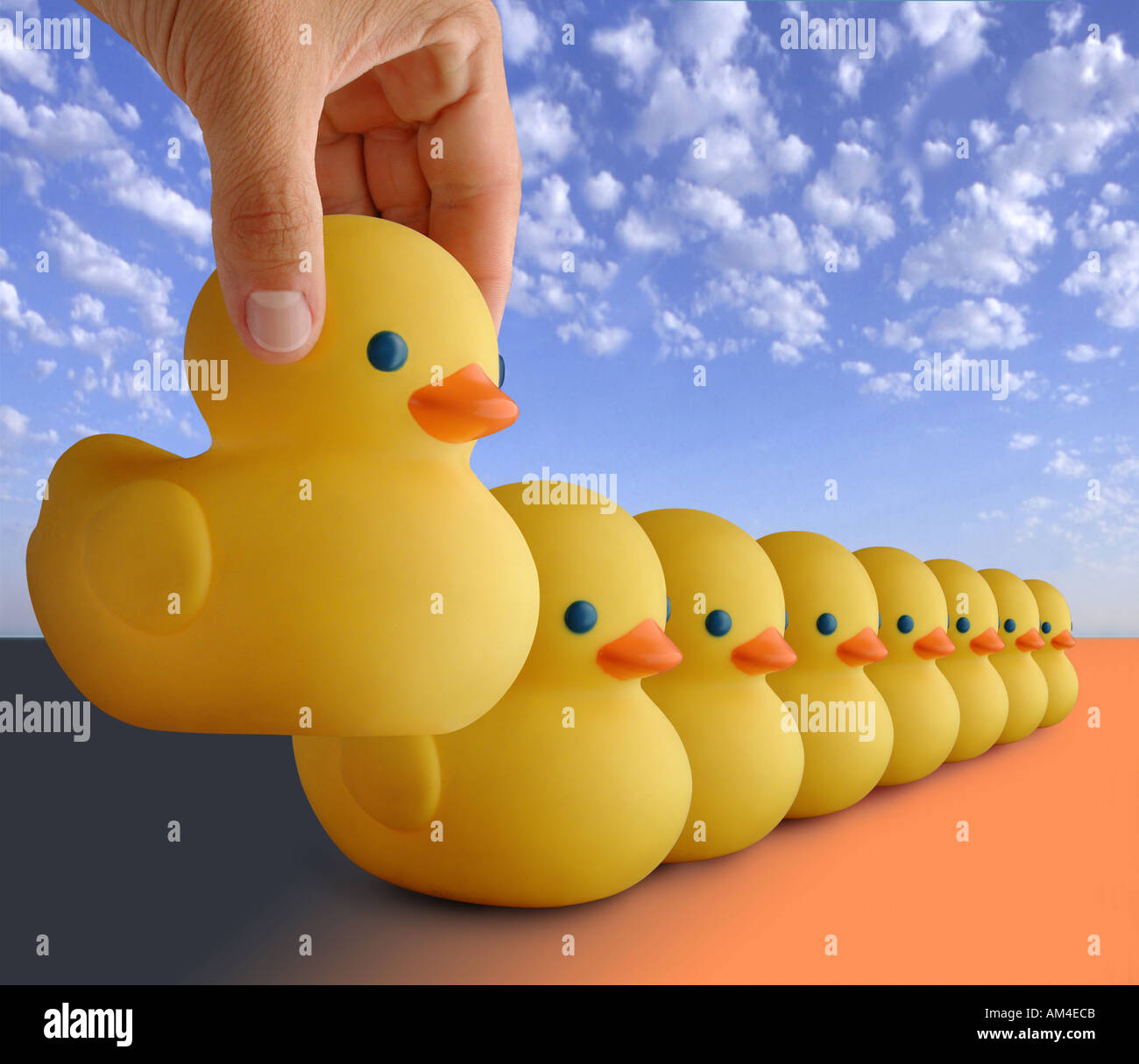 rubber toy ducks in a row Stock Photo - Alamy