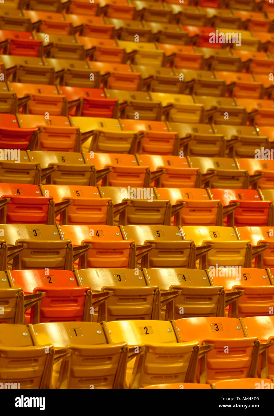Stadium seating hi-res stock photography and images - Alamy