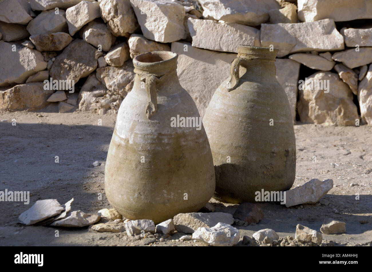 Egyptian pottery hires stock photography and images Alamy