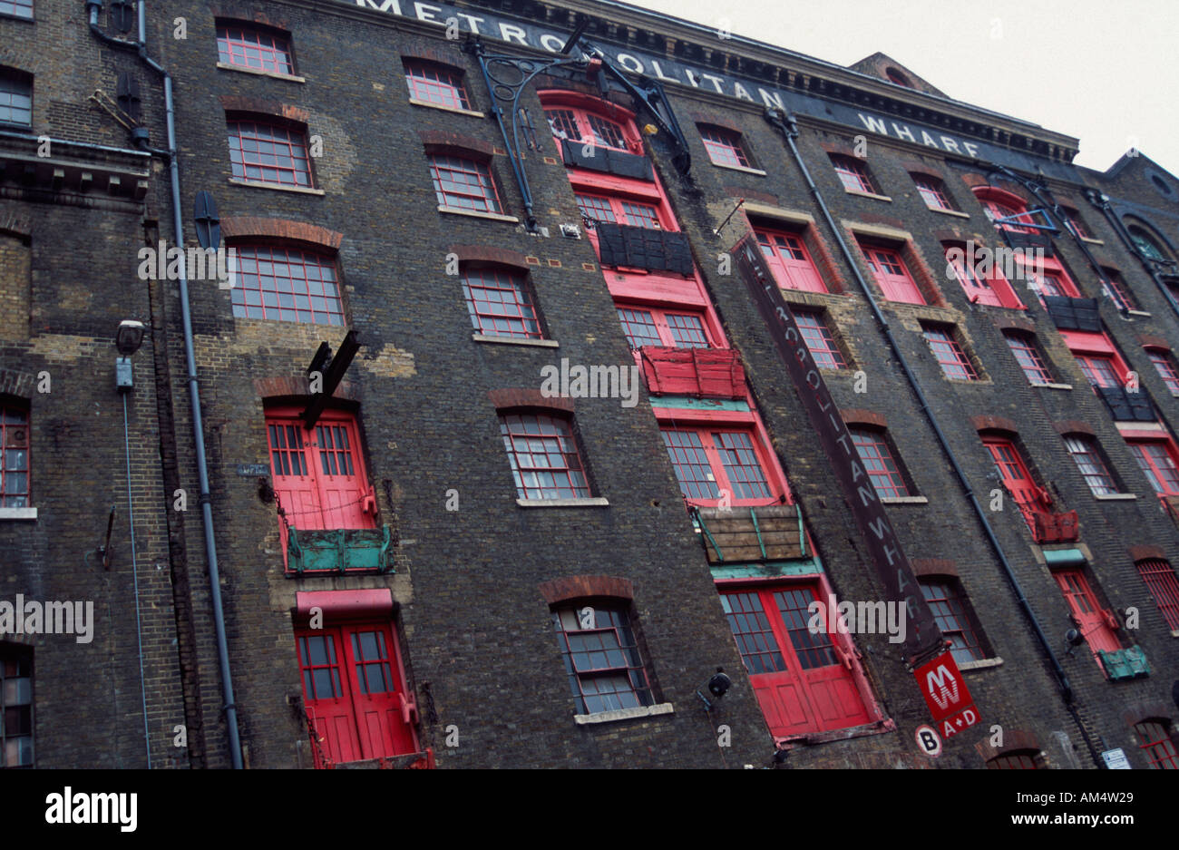Metropolitan Wharf, Wapping Wall, London, E1, England UK Stock Photo