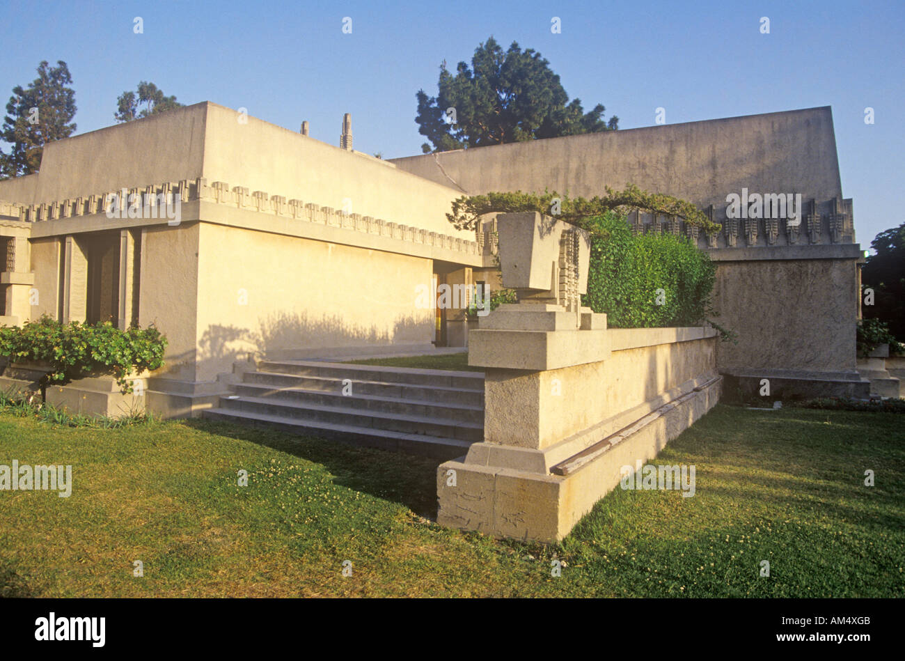 Frank Lloyd Wright s Hollyhock House Los Angeles California Stock Photo