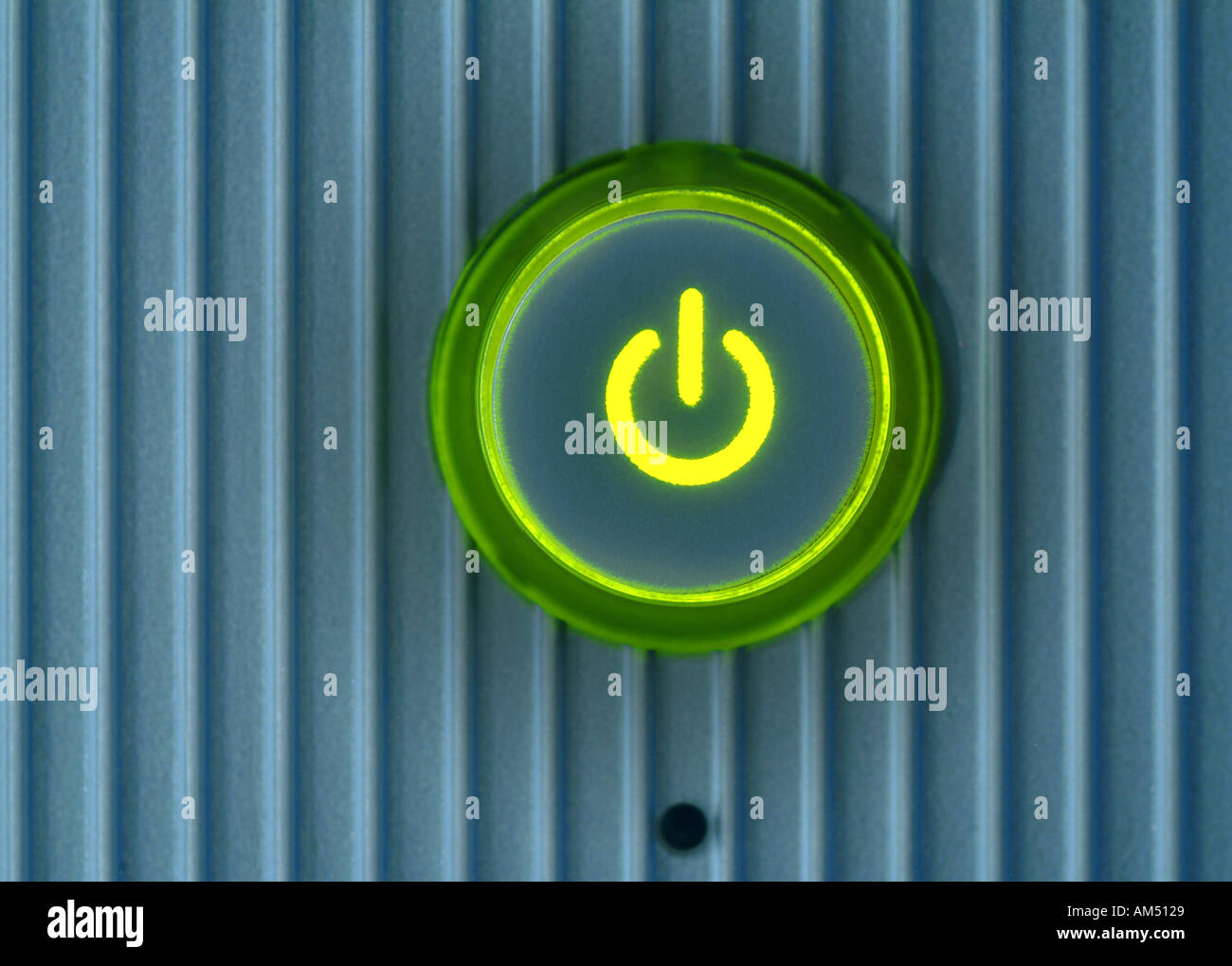 Power button computer hi-res stock photography and images - Alamy