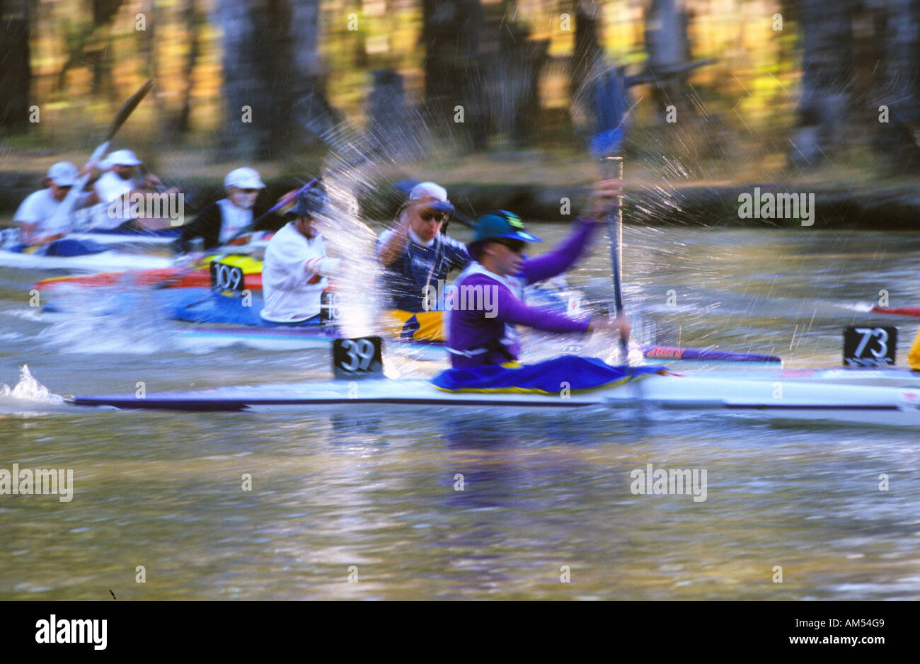 Competitors in the Murray River Marathon Australia Stock Photo