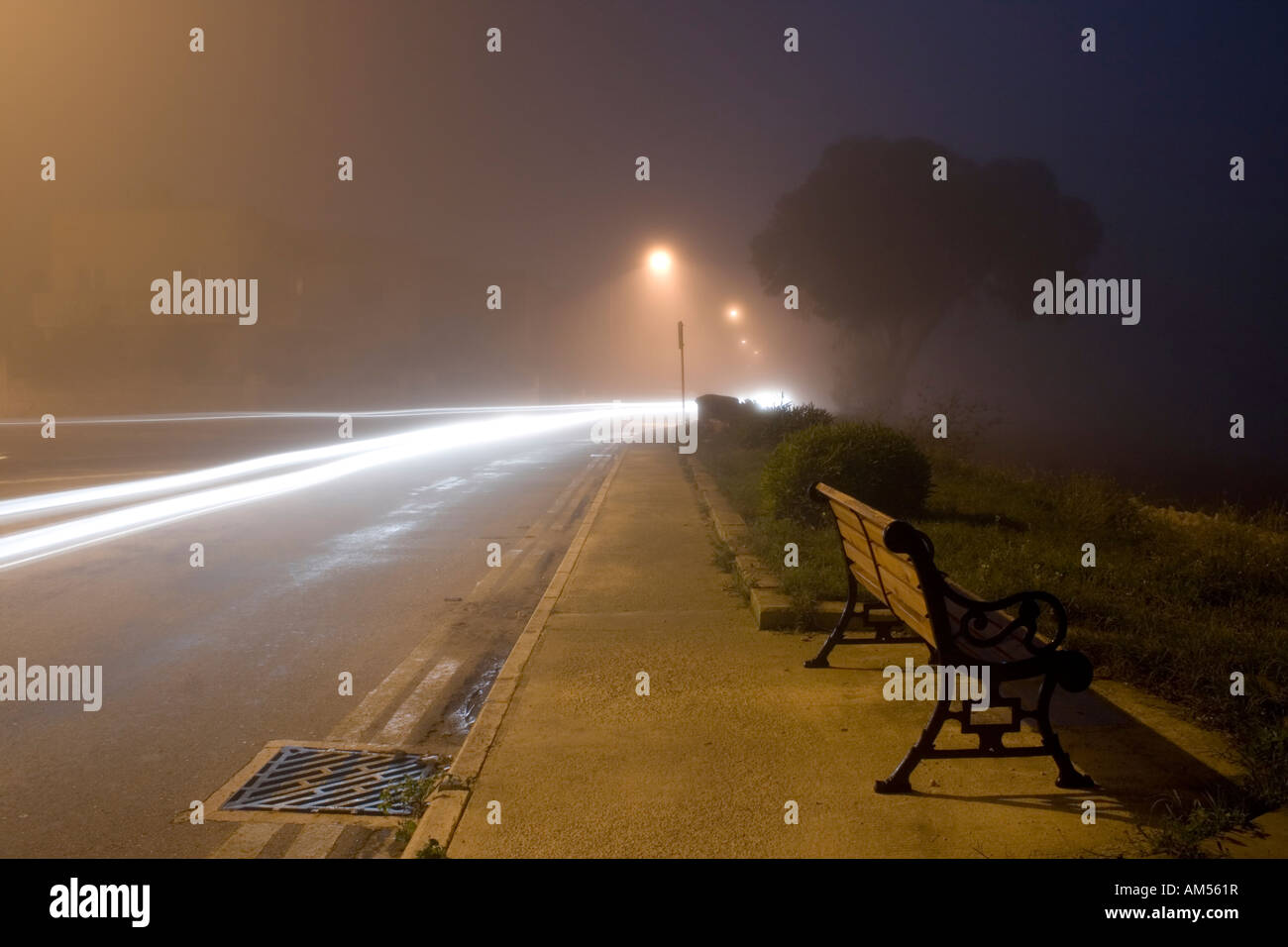 Foggy street scene Stock Photo - Alamy