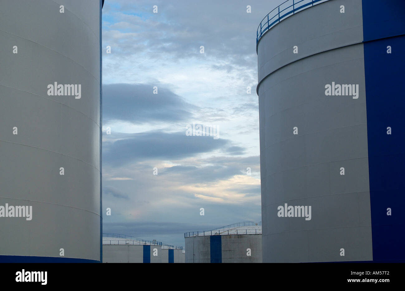 Coryton Oil Refinery High Resolution Stock Photography and Images - Alamy