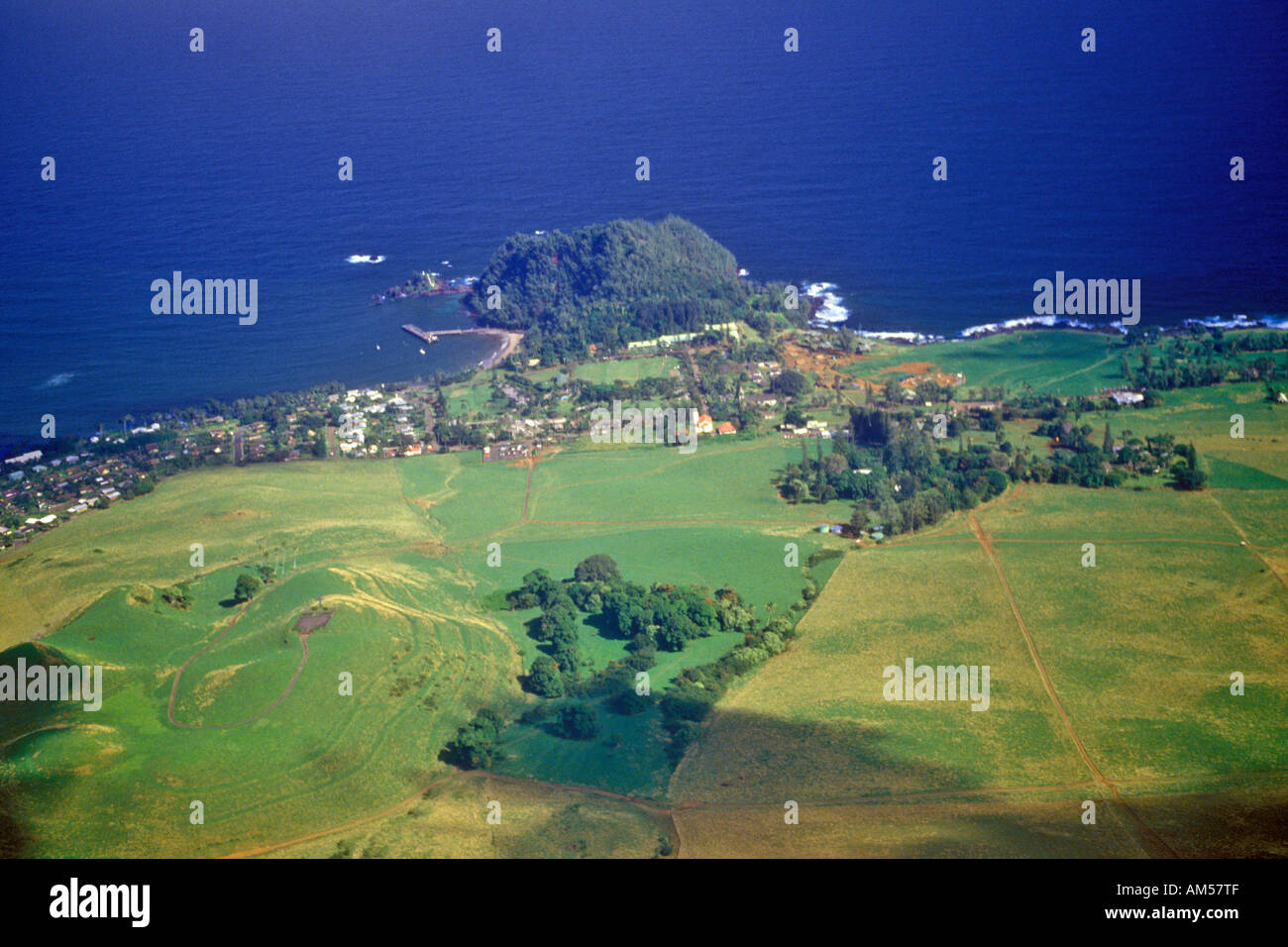 Aerial hawaii photography hi-res stock photography and images - Alamy