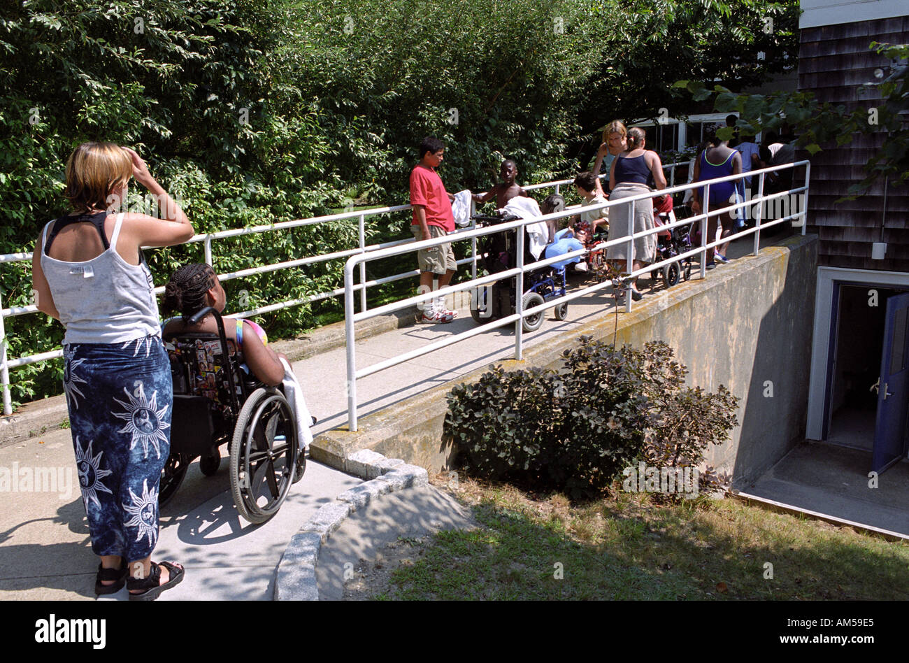 Participants and staff at the Southampton Fresh Air Home in Southampton