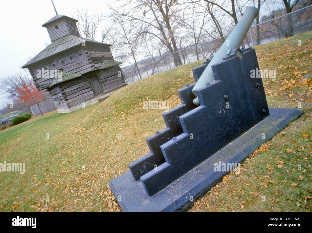 Cannon at Fort Armstrong Rock Island Illinois Stock Photo Alamy