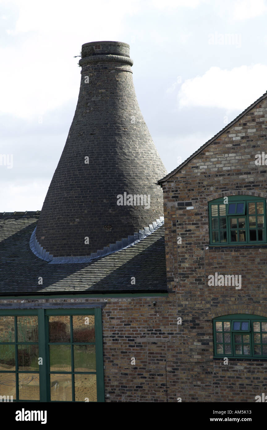 Stoke bottle kiln hires stock photography and images Alamy