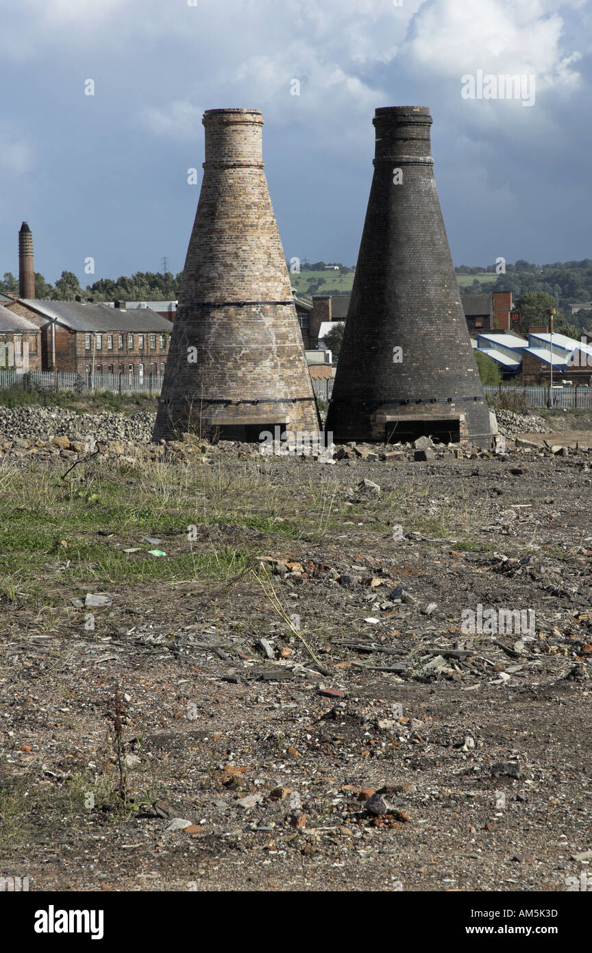 Bottle Kilns High Resolution Stock Photography and Images Alamy