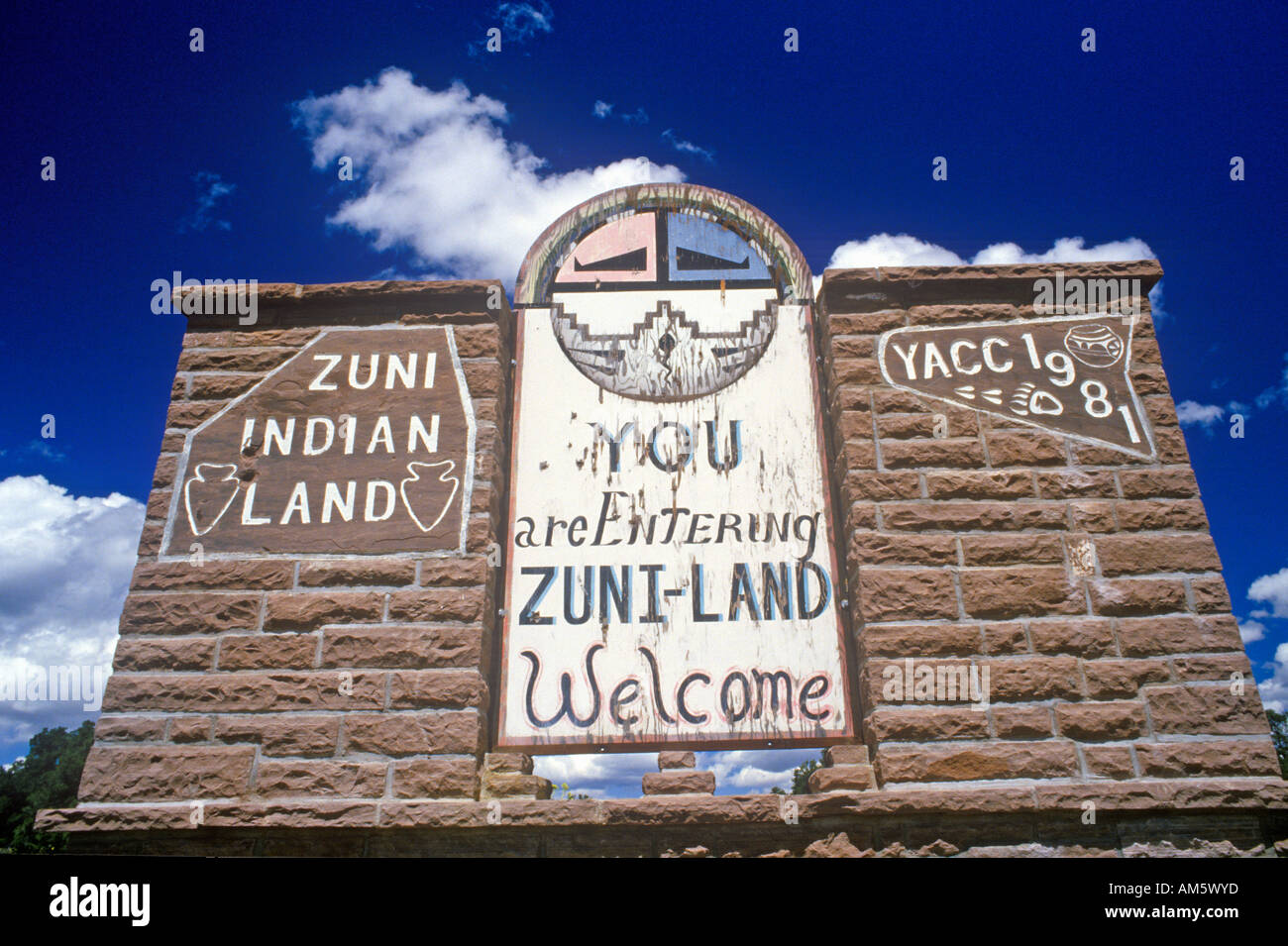 Entrance to Zuni Indian Reservation Stock Photo Alamy