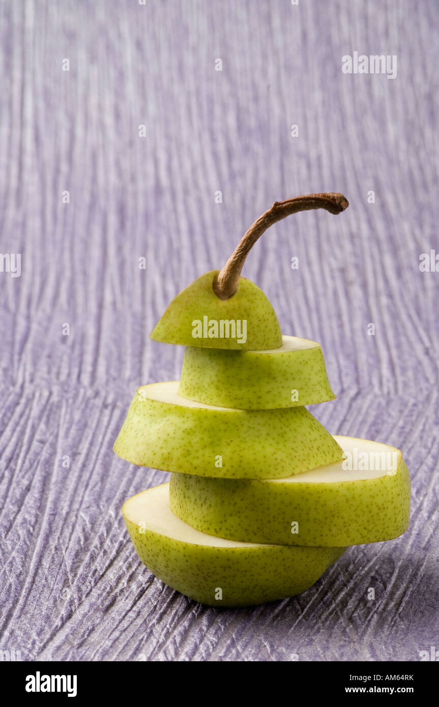 Close-up of a stack of sliced pear Stock Photo - Alamy