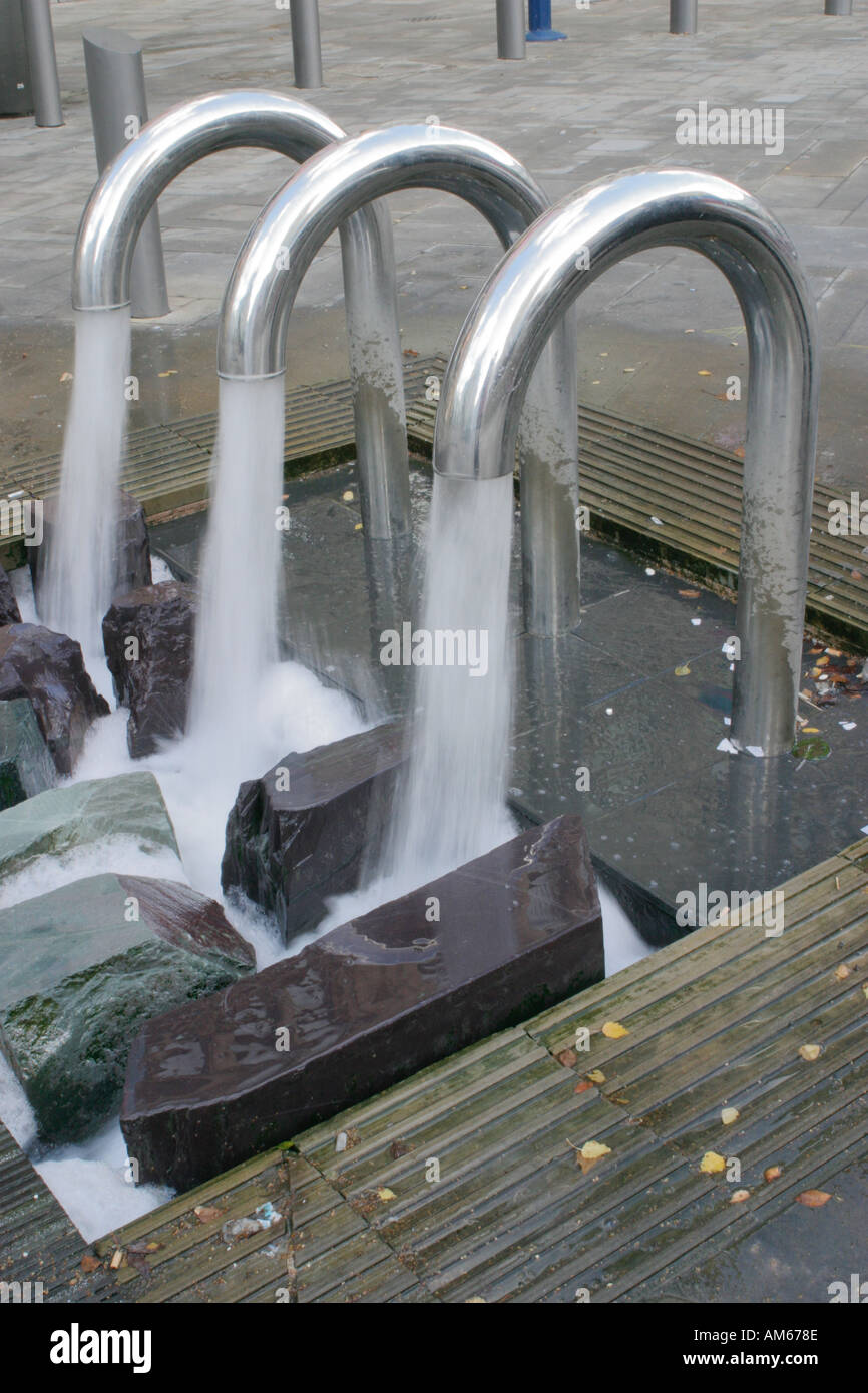 Triangle water feature hires stock photography and images Alamy