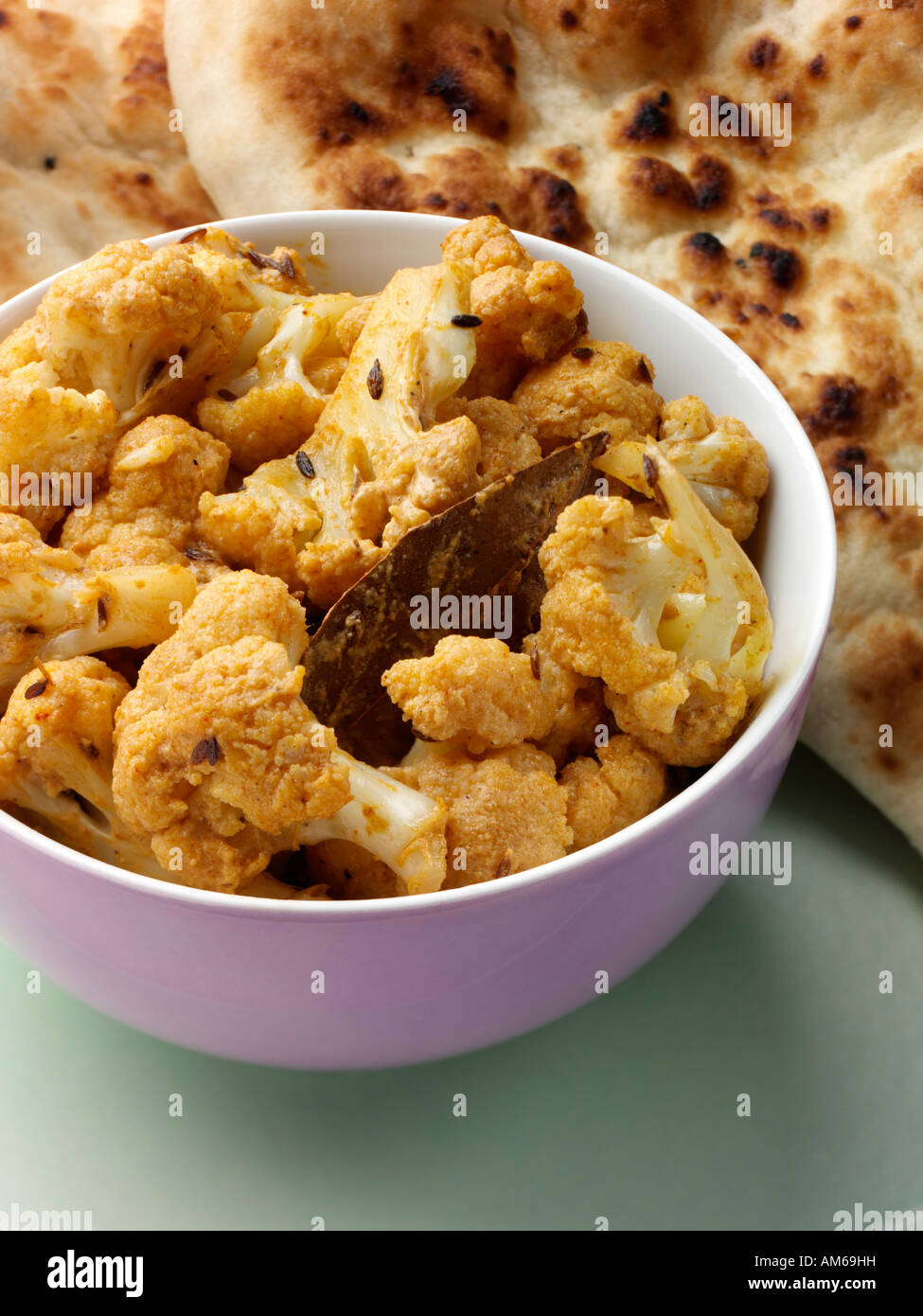 Indian spicy cauliflower side order hires stock photography and images