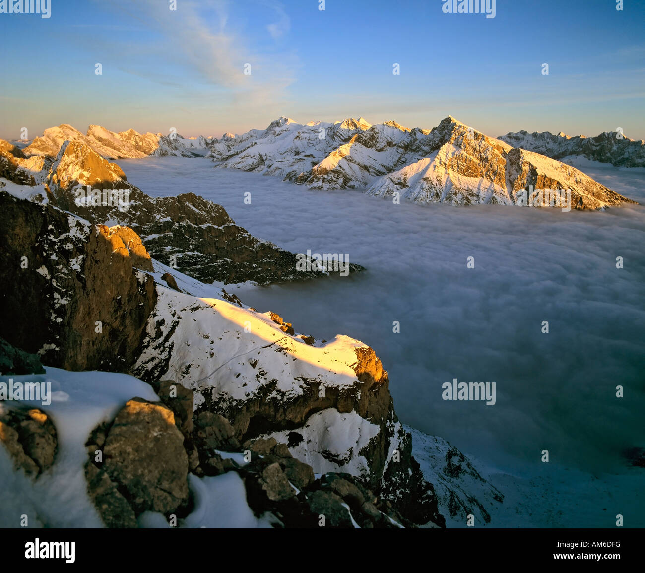 Linderspitze, right hand Pleissenspitze, Karwendel Valley, fog, Karwendel, Tyrol, Austria Stock Photo