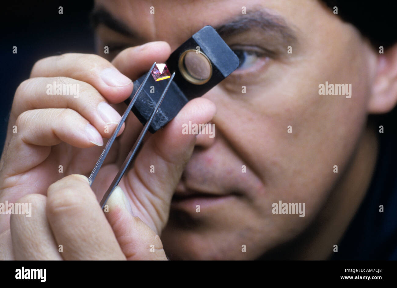 Diamond cutter hires stock photography and images Alamy