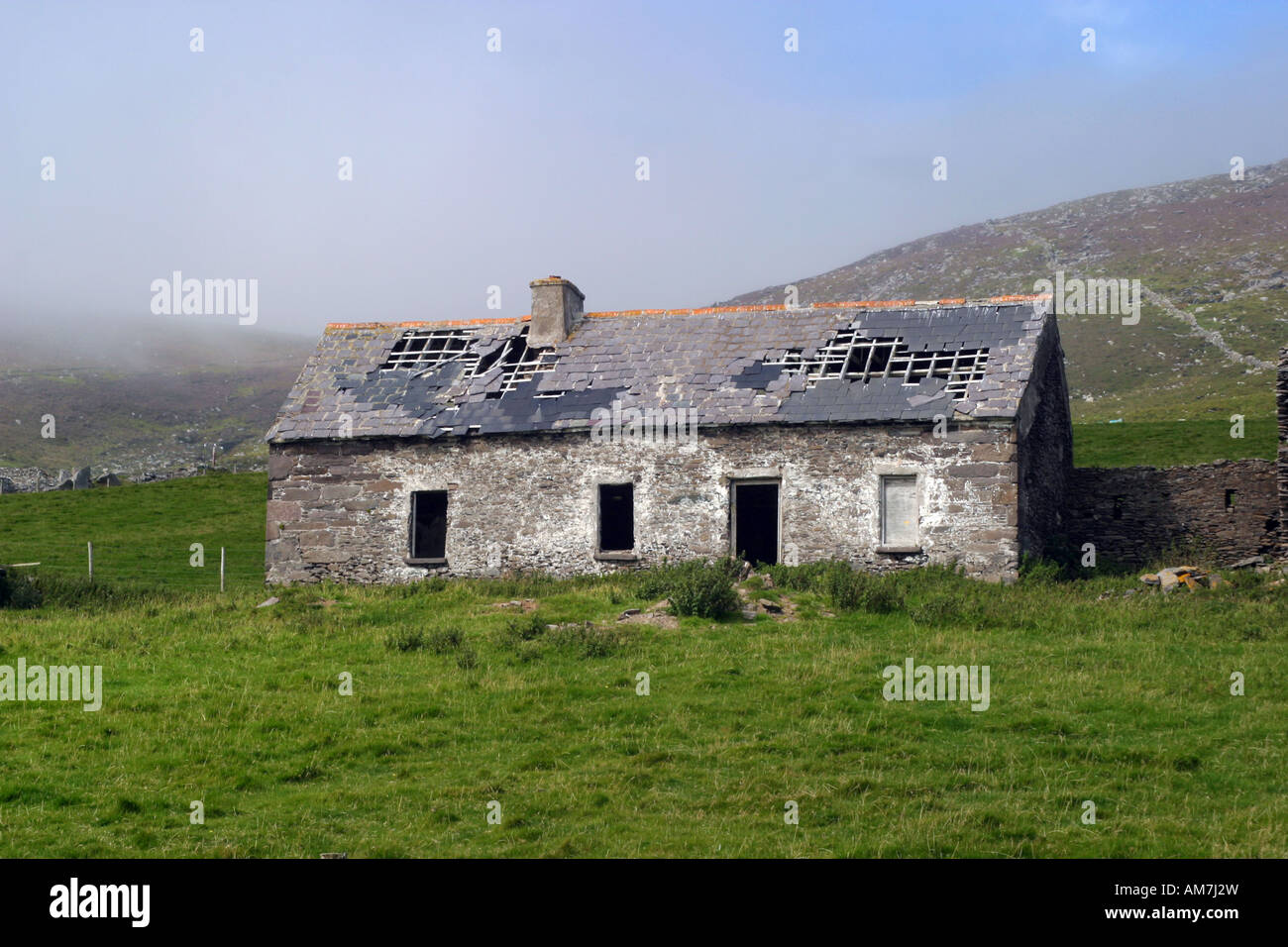 Old House ruins in Co Kerry, South West of Ireland Stock Photo Alamy