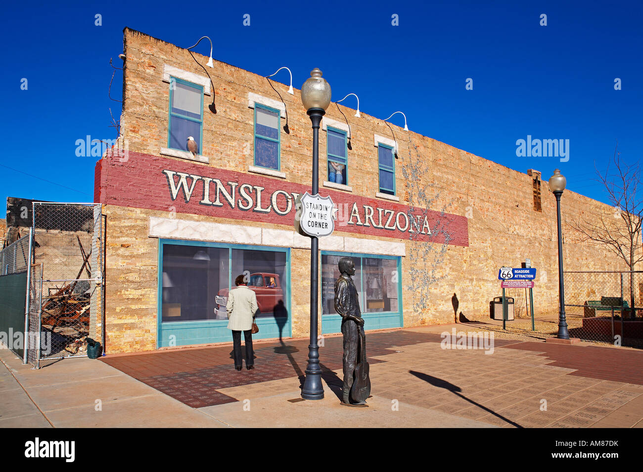 Winslow arizona standin on the corner park hires stock photography and