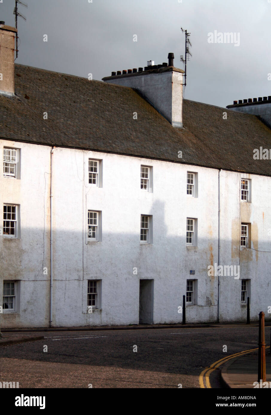 White terraced houses, Inverary ,Argyll, West Coast of Scotland, UK Stock Photo Alamy