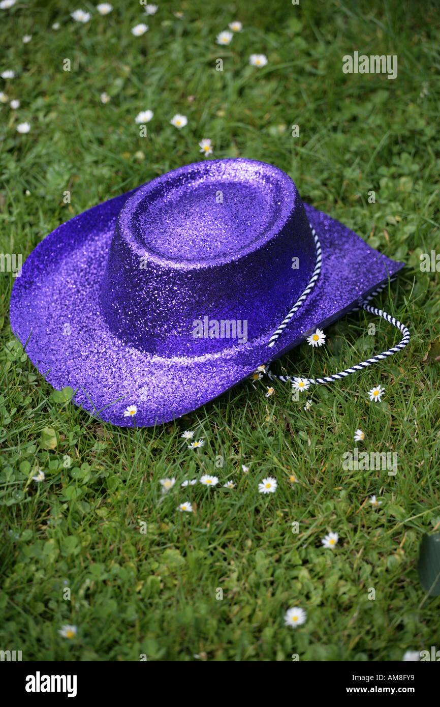 Purple cowboy hat hires stock photography and images Alamy