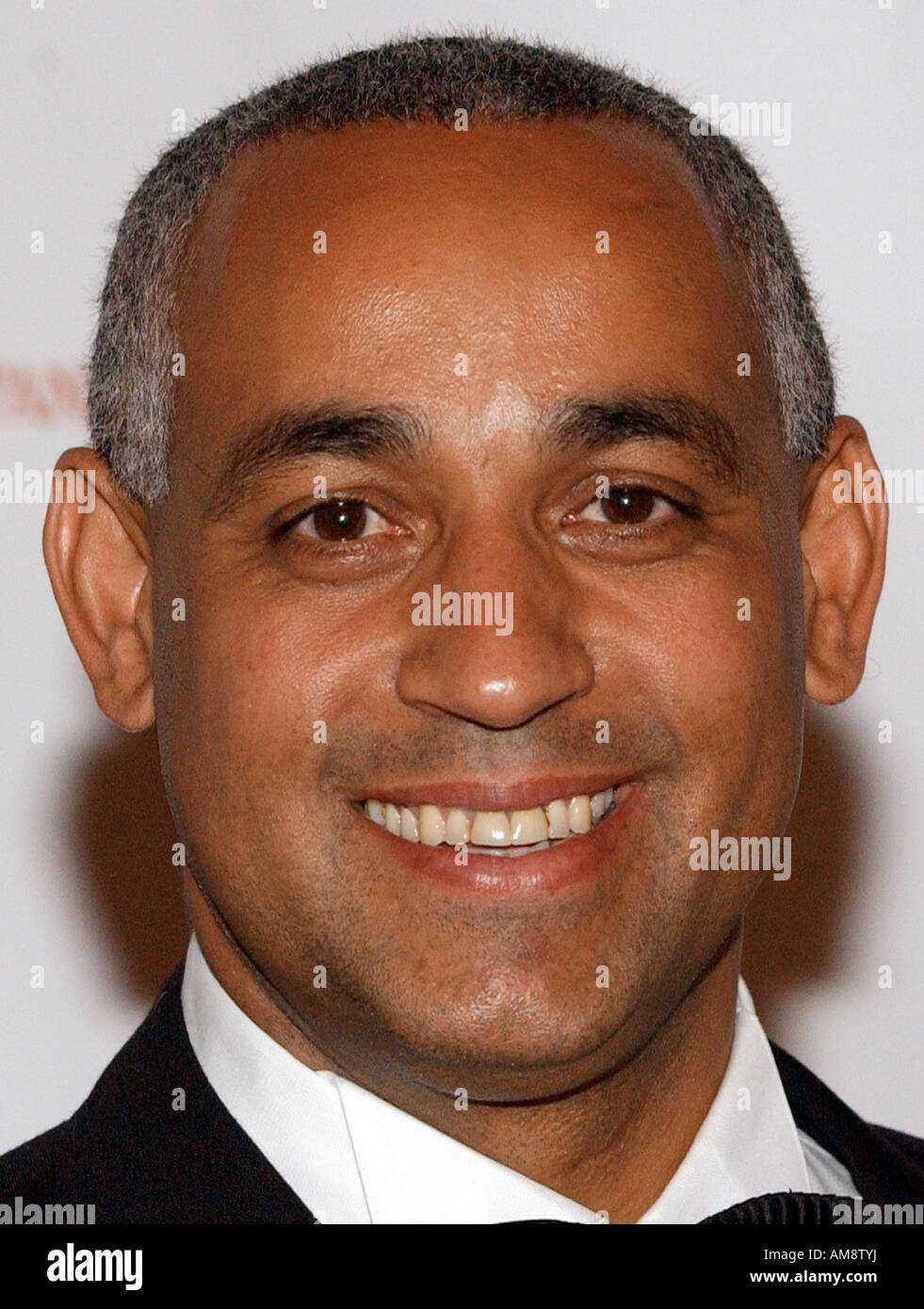 Honoree Omar Minaya for Sports stand for photos before the Hispanic Heritage Awards at the Kennedy Center in Washington DC Stock Photo