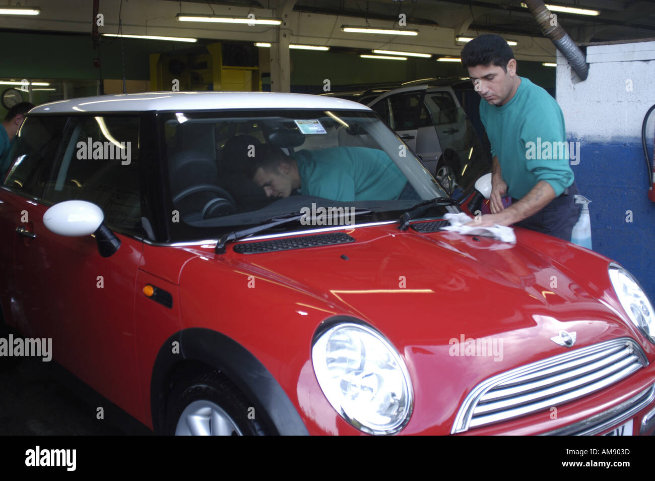 Mini valet hires stock photography and images Alamy