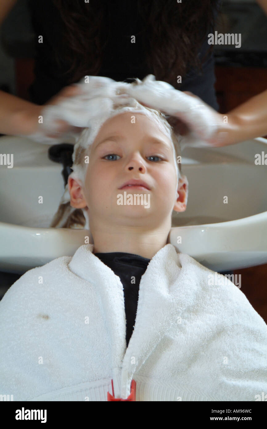 Soap suds massage hires stock photography and images Alamy