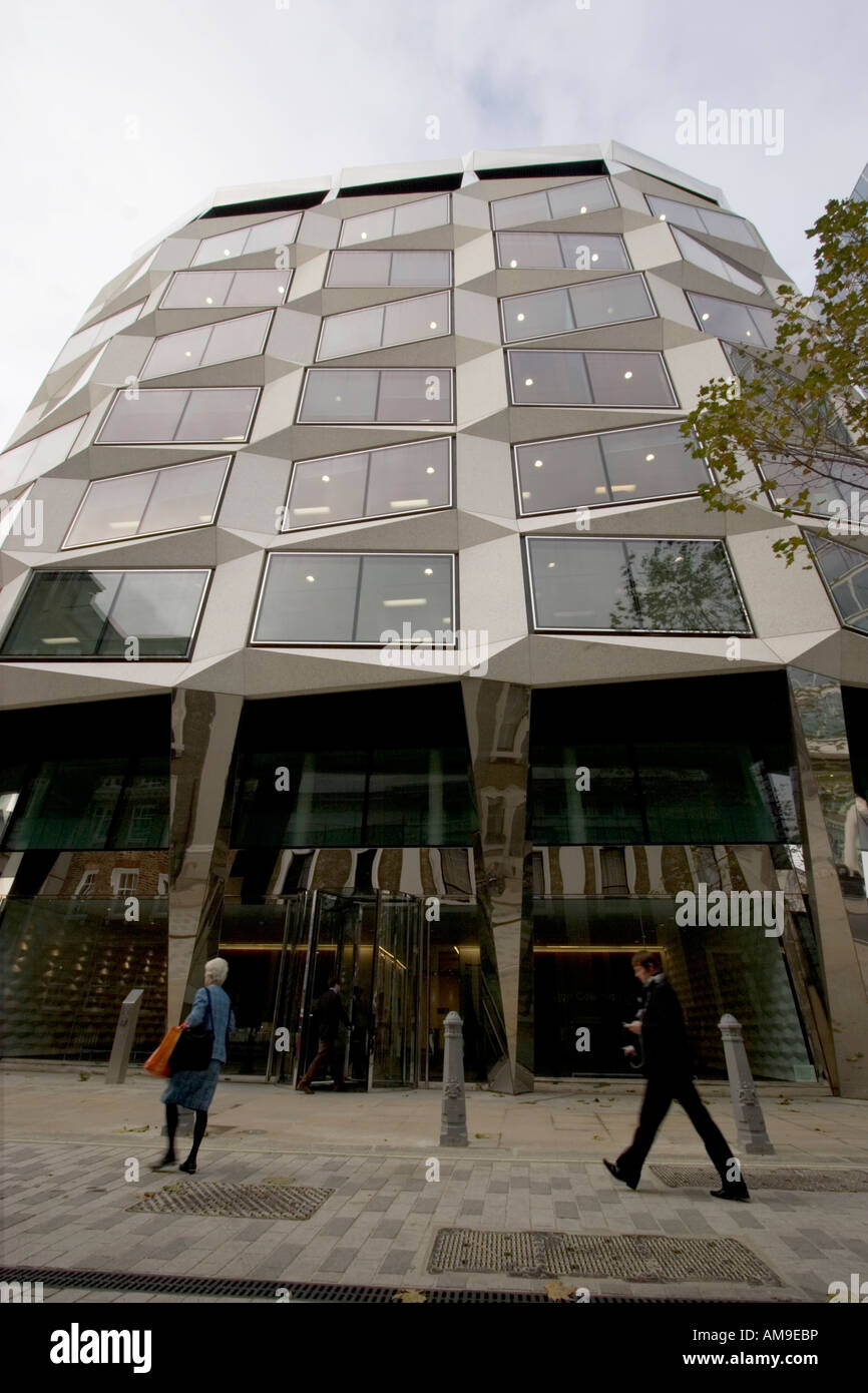 one coleman street legal and general headquarters Stock Photo Alamy