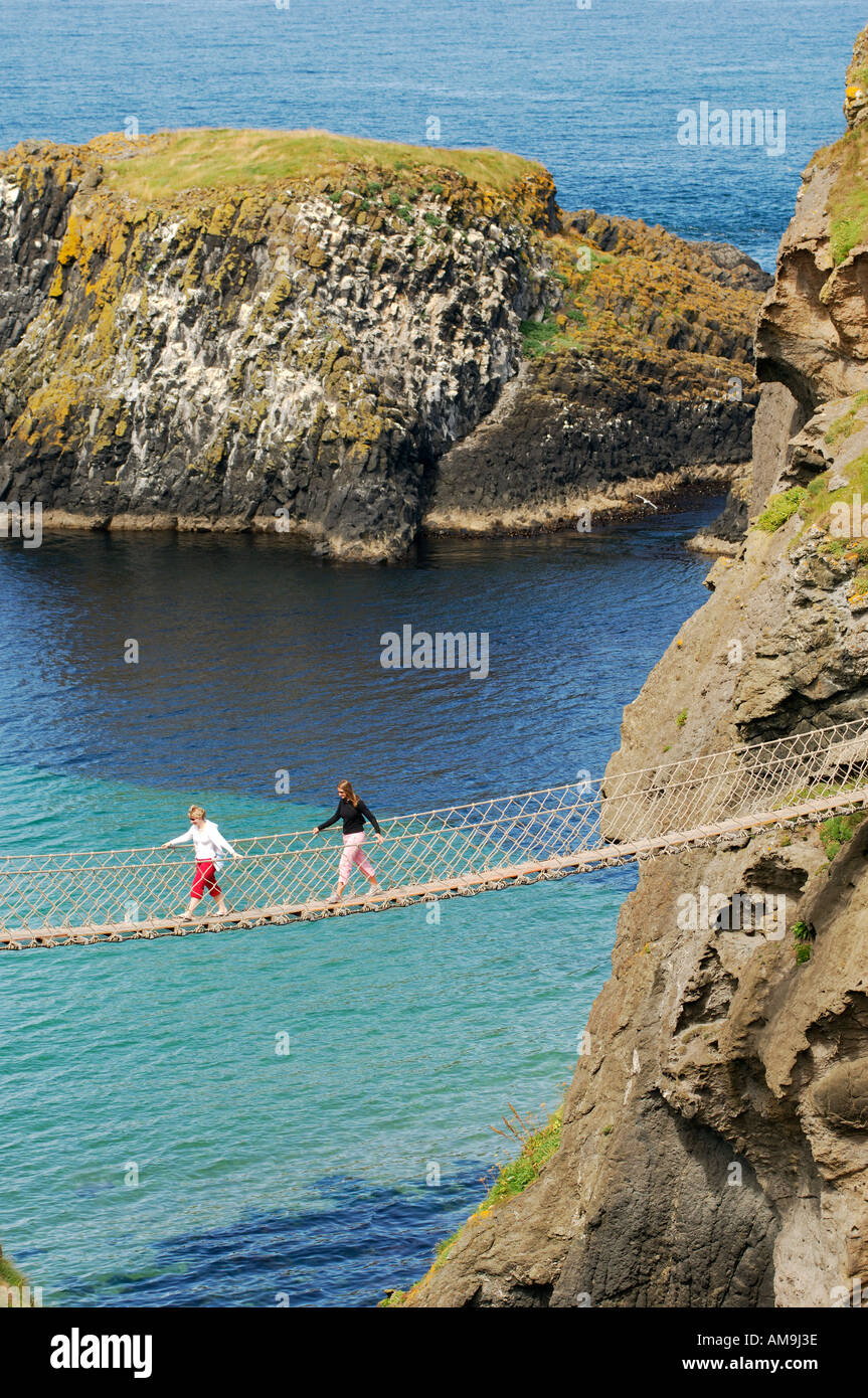 Carrick a rede rope bridge is a rope suspension bridge near hires