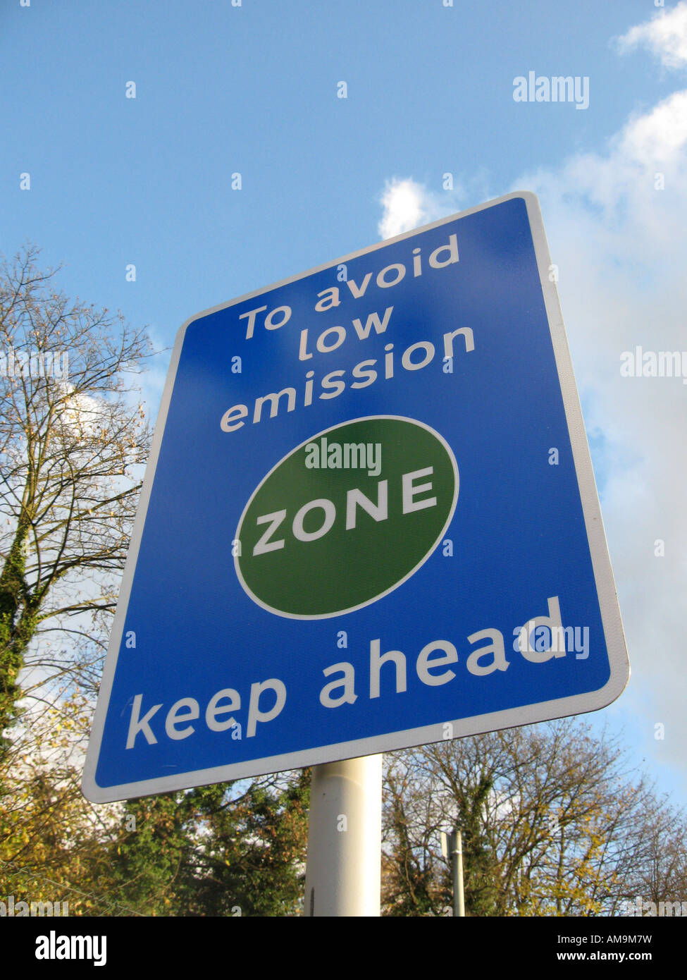 Low Emission Zone Warning Sign Stock Photo Alamy