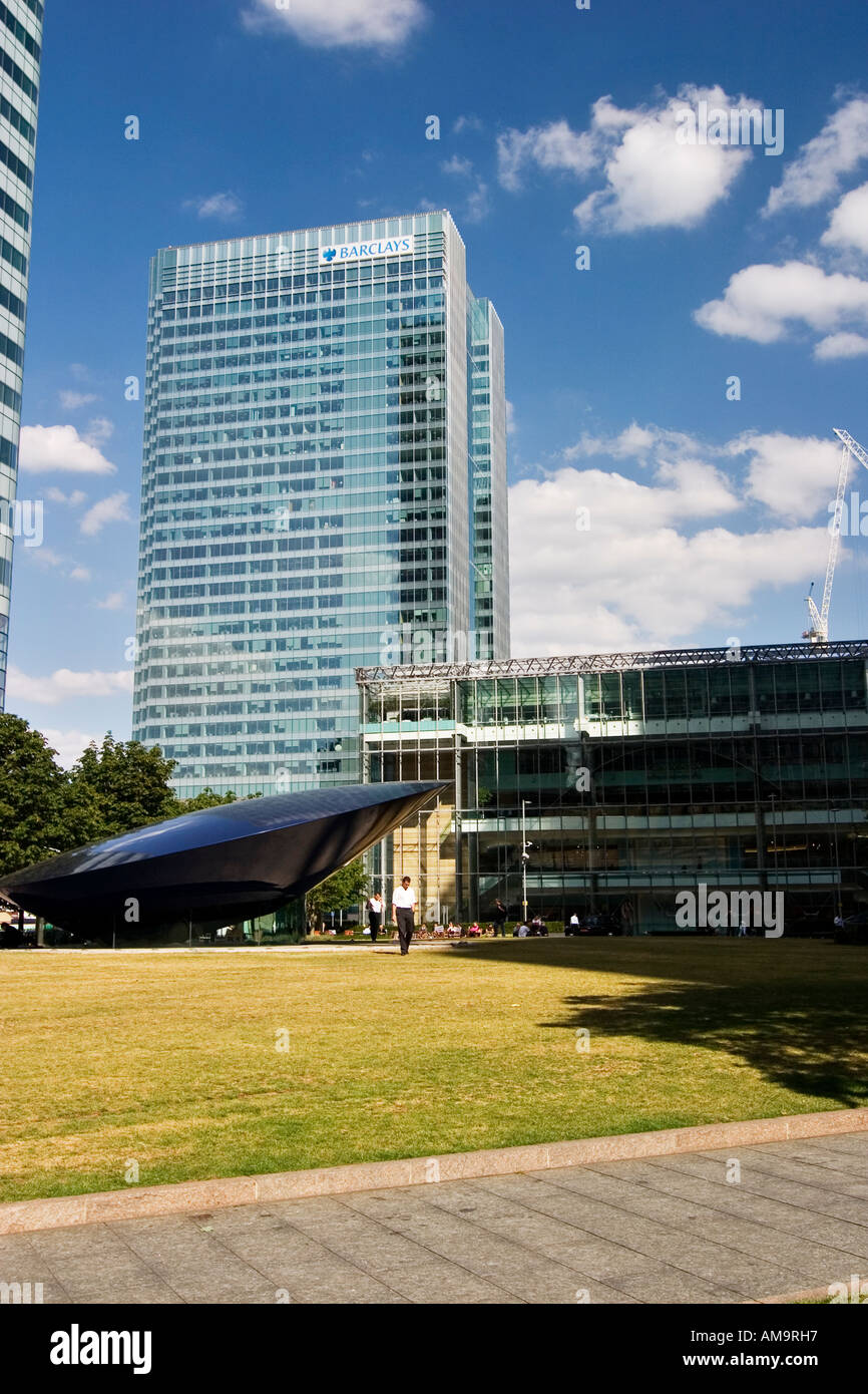 Barclays canary wharf view hi-res stock photography and images - Alamy