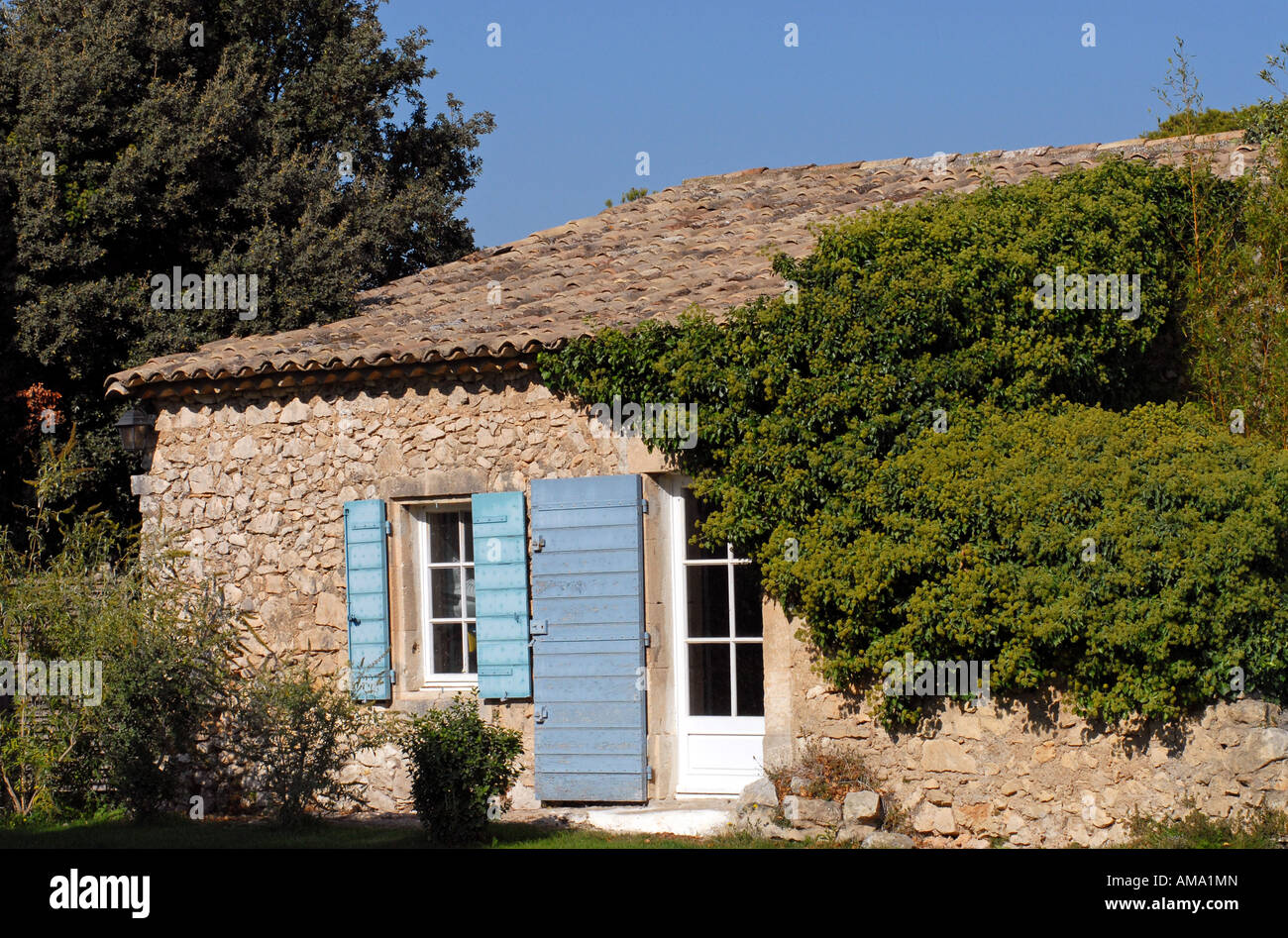 Typical stone House in the provence region France Stock Photo Alamy
