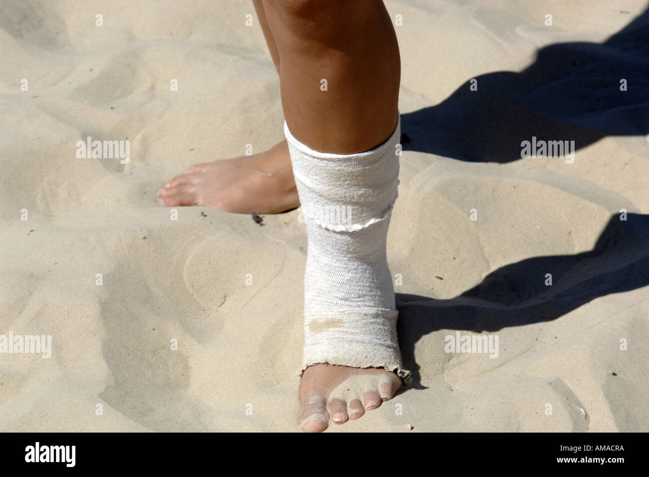 Volleyball sprain hires stock photography and images Alamy
