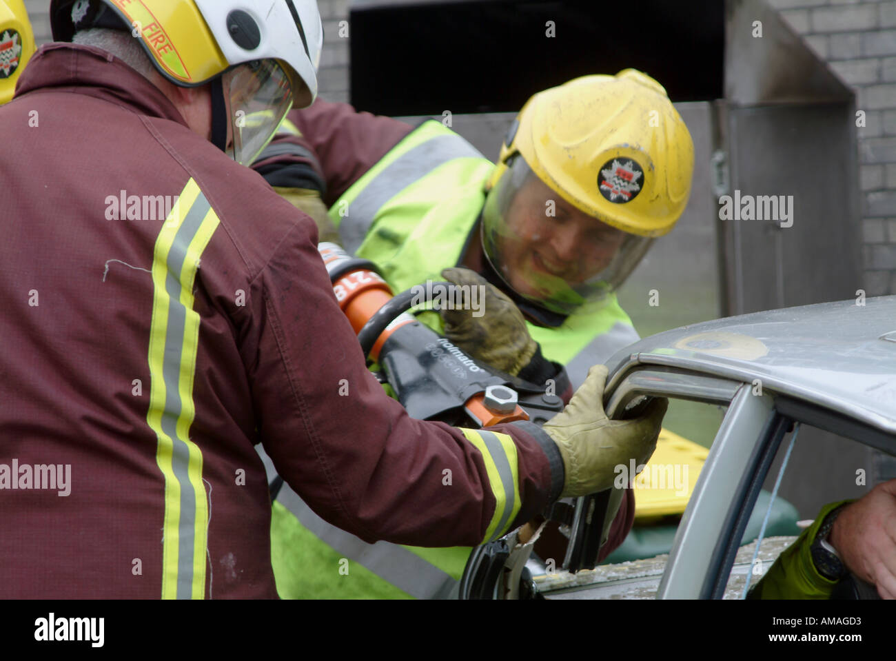 Rescue car accident victim in car hi-res stock photography and images ...