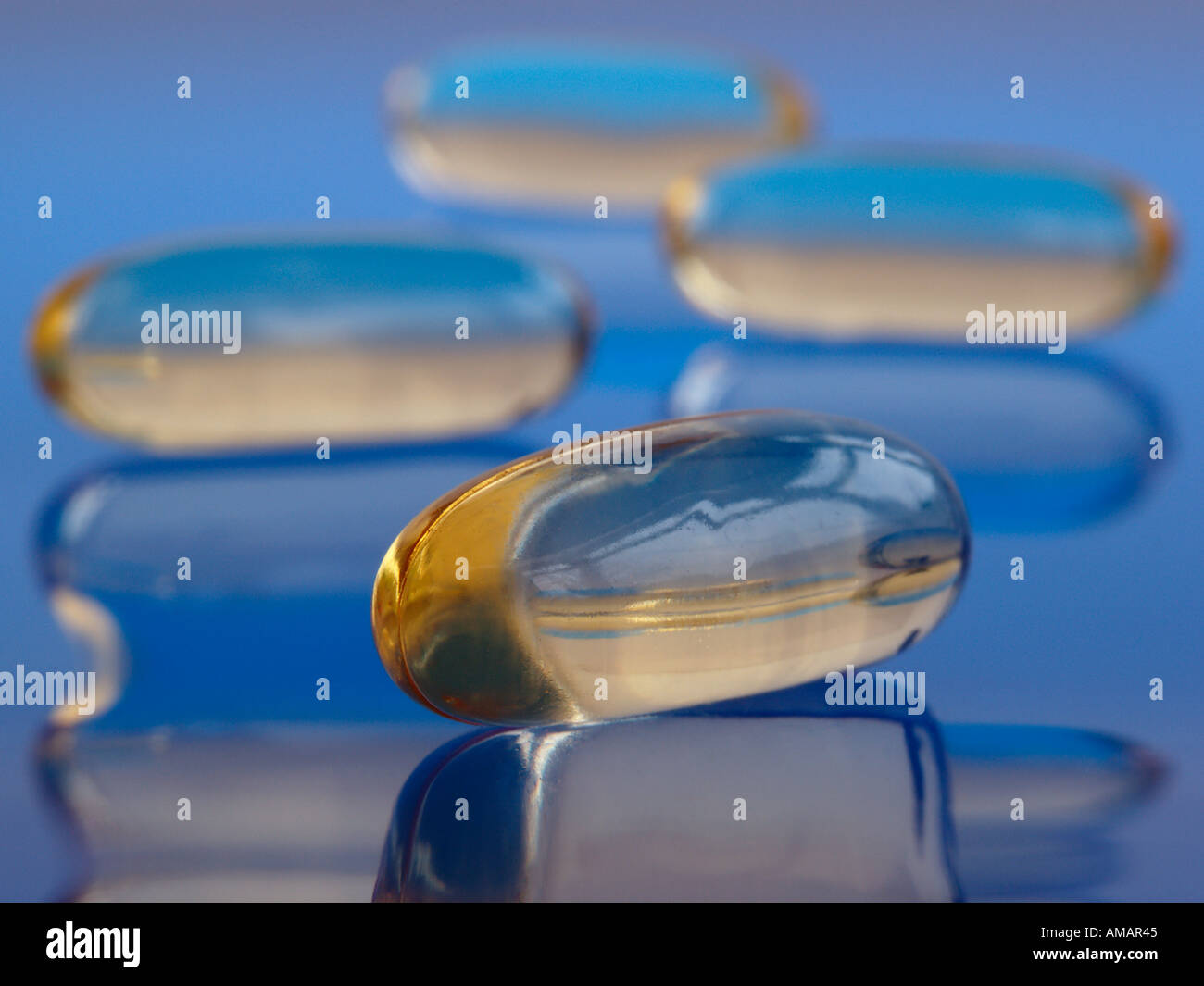 HIGH STRENGTH COD LIVER OIL CAPSULES containing omega 3 and vitamin D