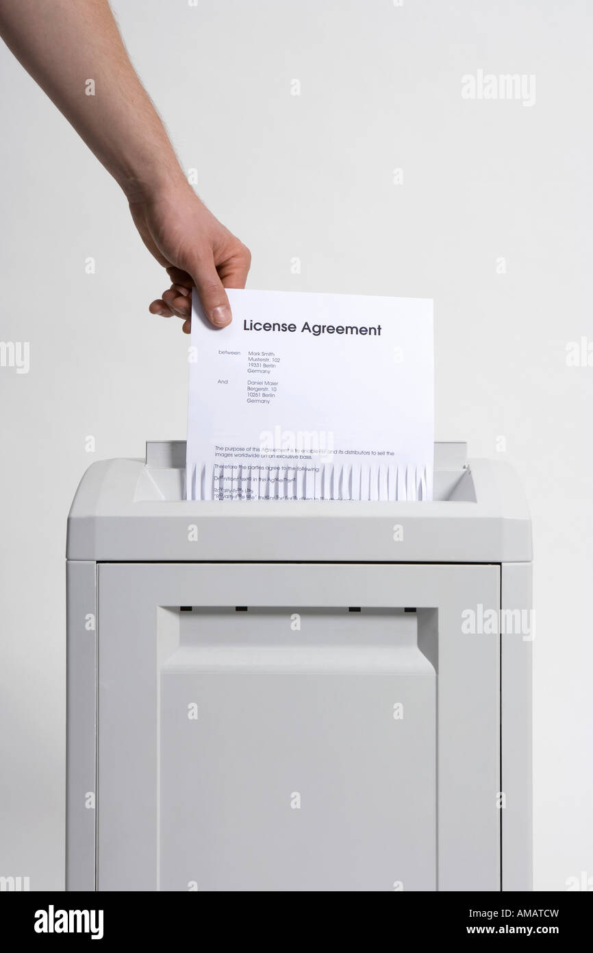 A paper shredder Stock Photo Alamy