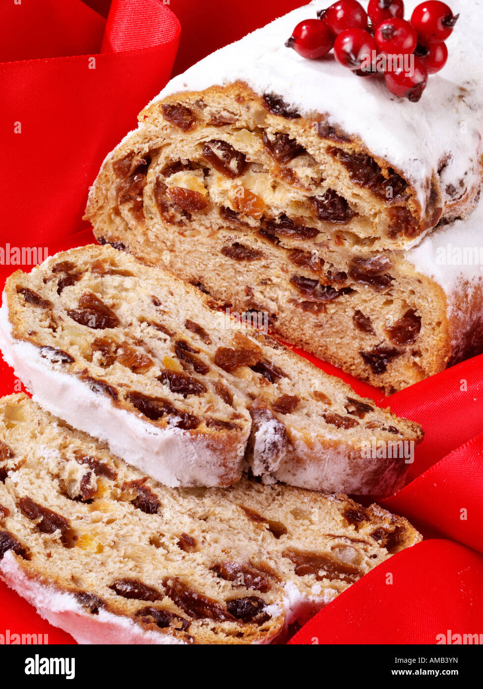 Stollen cake hi-res stock photography and images - Alamy