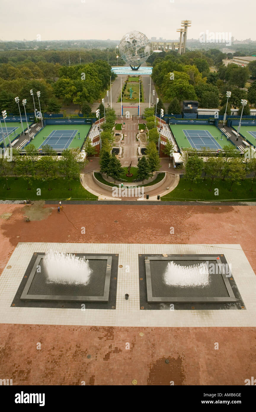 Fountains and globe sen from the arthur Ash court at the US Open tennis championships in Flushing Meadows USA 2005 Stock Photo